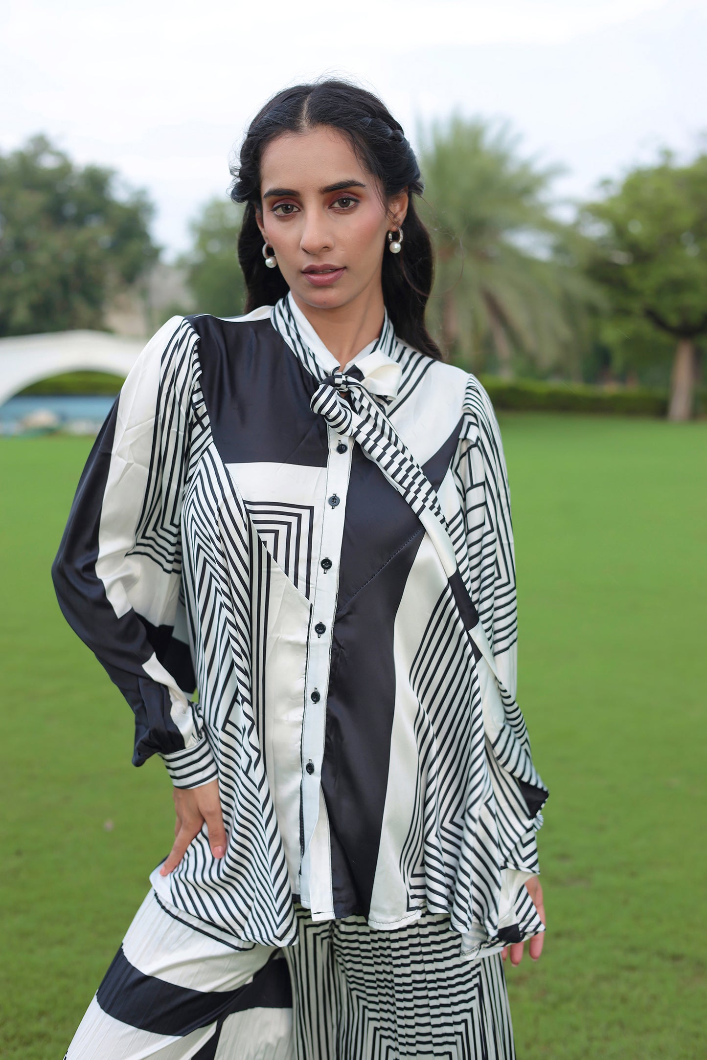 Black & White Abstract Print Satin Co Ords Set With Pleated Pant