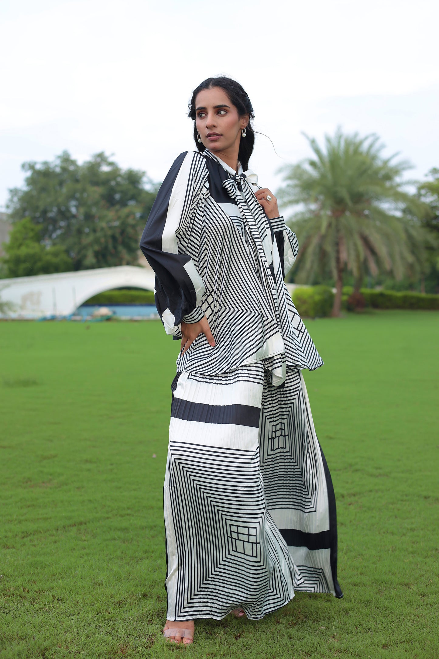 Black & White Abstract Print Satin Co Ords Set With Pleated Pant