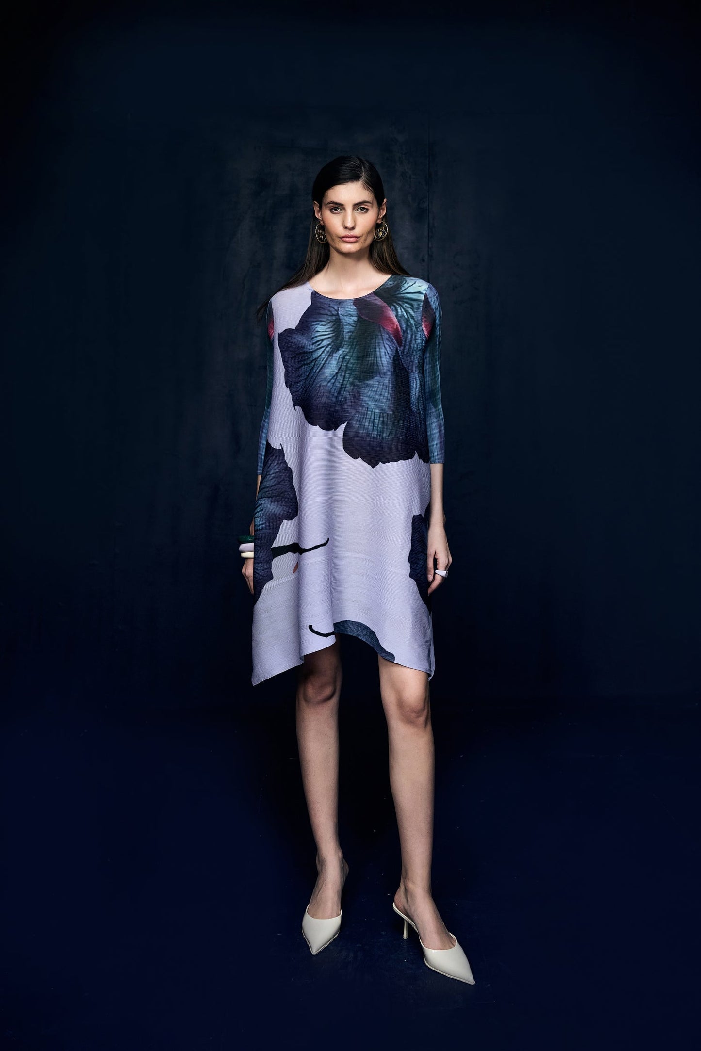 Lilac Color Pleated Dress With Flower Motif