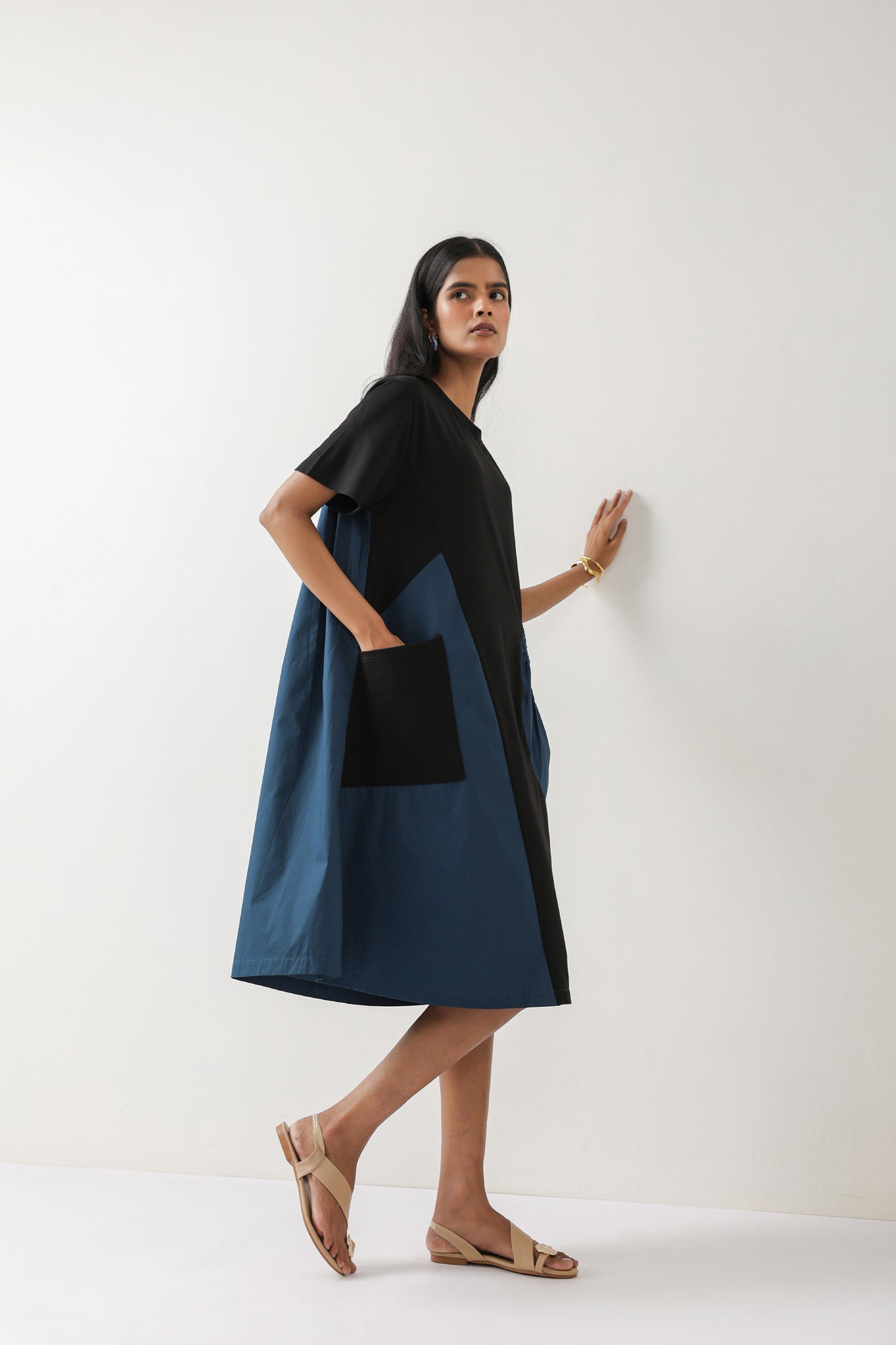 Black and Blue Midi Dress with Pocket