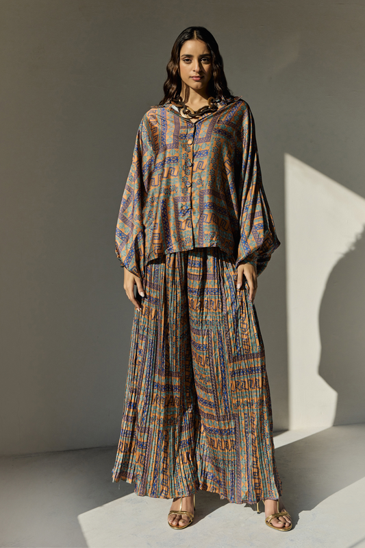 Floral Print Satin Co Ords With Pleated Pant (Copy)